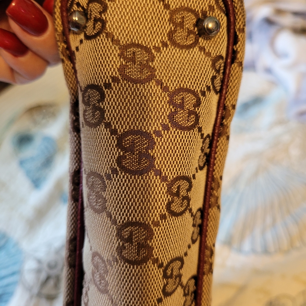 GUCCI HANDBAG - Picture 5 of 7